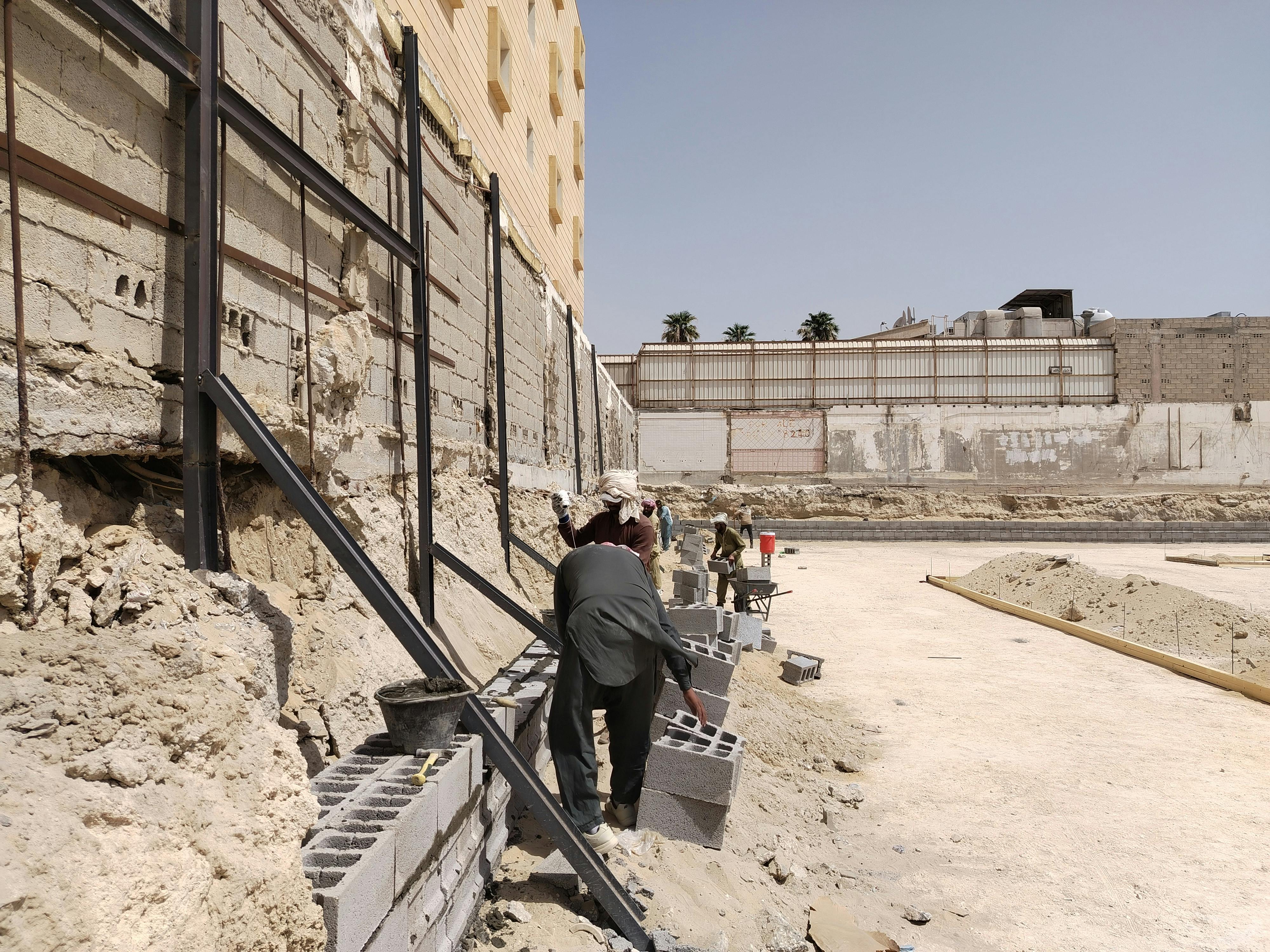 How Retaining Wall Contractors Can Win More Leads